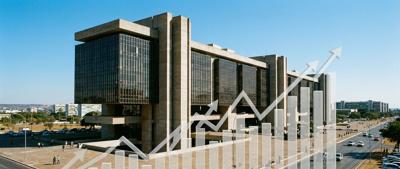 Banco Central eleva previsão de crescimento do PIB para 2% em 2026